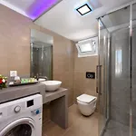 Angelo Del'arte Estate Otel Kanálion