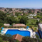 Angelo Del'arte Estate Otel Kanálion