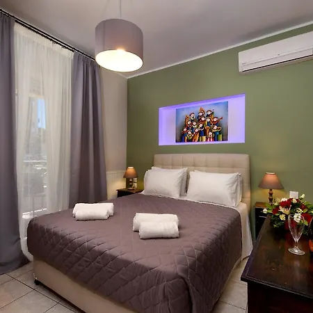 Angelo Del'arte Estate Hotell Kanálion