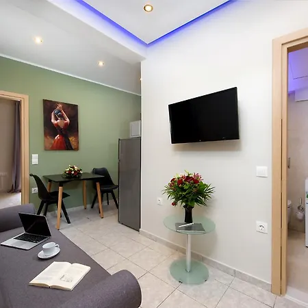 Angelo Del'arte Estate Hotell