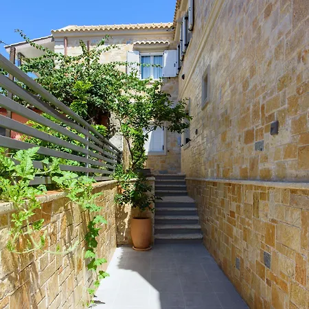 Angelo Del'arte Estate Hotel