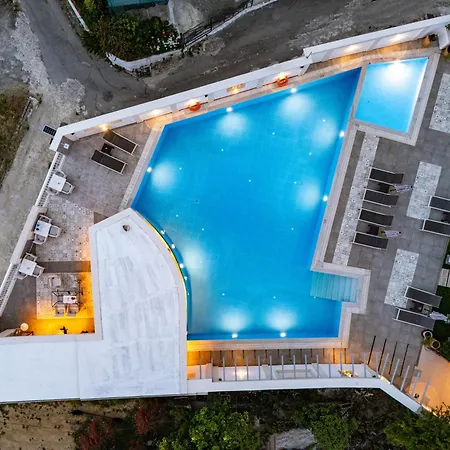 Angelo Del'arte Estate 4* Κανάλι