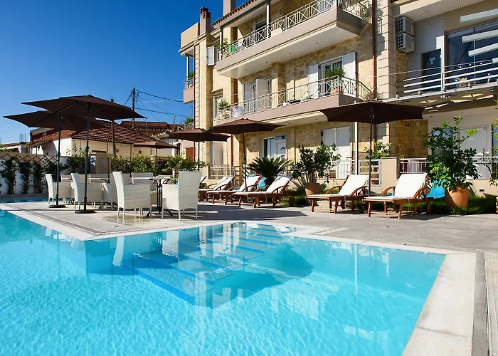 Angelo Del'arte Estate Hotel 4*