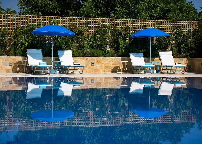 Angelo Del'arte Estate Hotel
