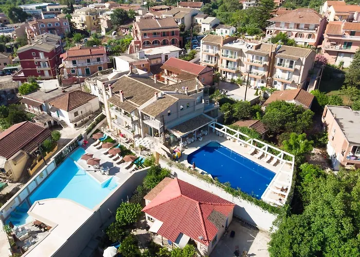 Angelo Del'arte Estate Hotel