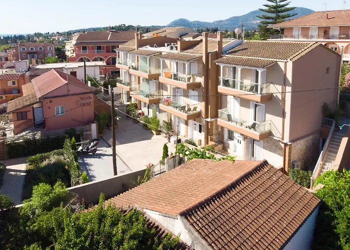 Angelo Del'arte Estate Hotel