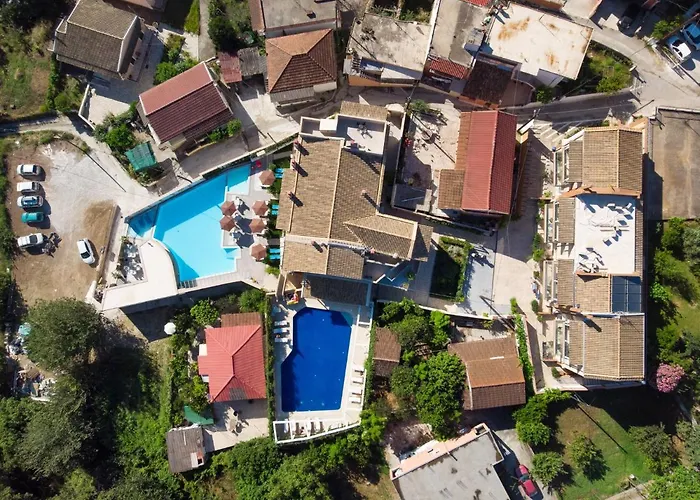 Angelo Del'arte Estate Hotel Kanálion