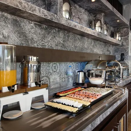 Otel Angelo Del'arte Estate 4*
